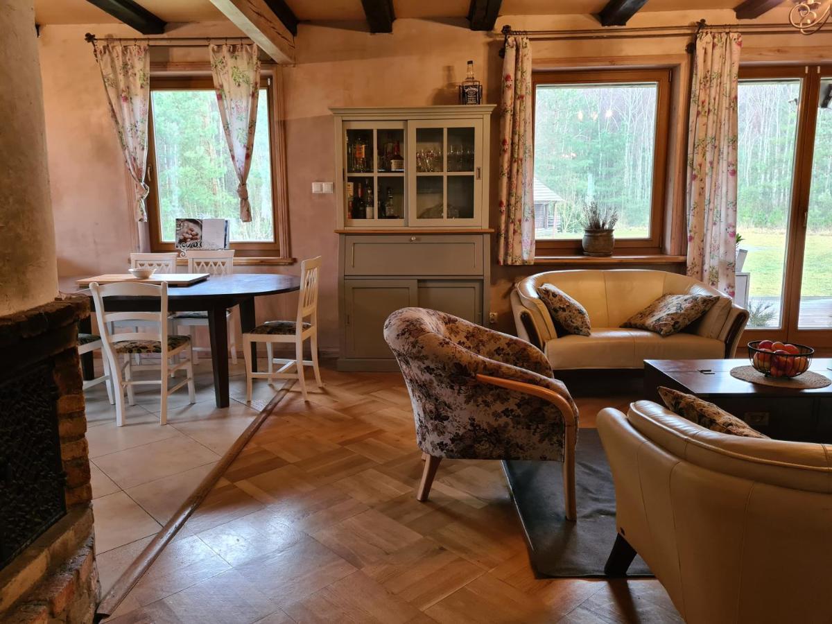Dworek Ogrodniki, Caloroczny Dom Na Wylacznosc, Basen, Sauna, Las, Staw Rybny, Altana Grillowa, Ognisko, Pianino, Kominek, Piec Chlebowy, Duza Ogrodzona Posesja Tuczna Eksteriør billede